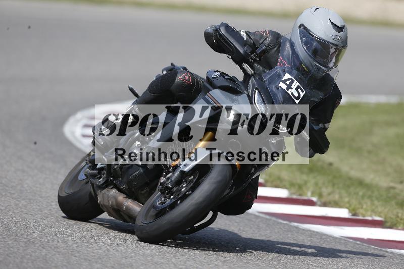 Archiv-2025/49 26.08.2025 Cornu Master School ADR/blau-bleu/45